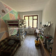 Продам квартиру, Мира ул. , 3 кім., 60 м², капитальный ремонт 