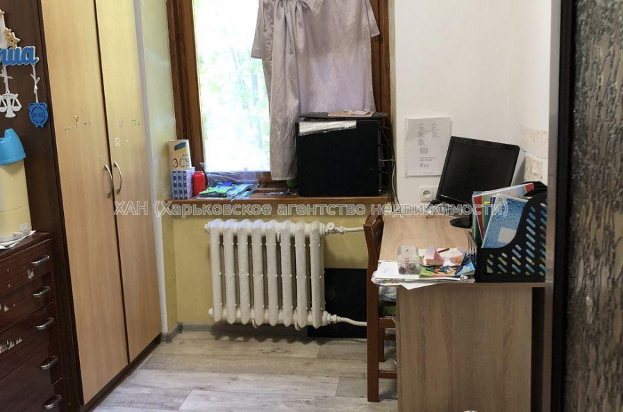 Продам квартиру, Мира ул. , 3 кім., 60 м², капитальный ремонт 