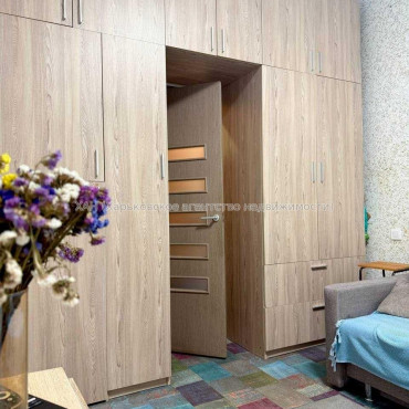 Продам квартиру, Академика Подгорного пер. , 1 кім., 24.50 м², евроремонт 