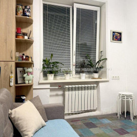 Продам квартиру, Академика Подгорного пер. , 1  ком., 24.50 м², евроремонт