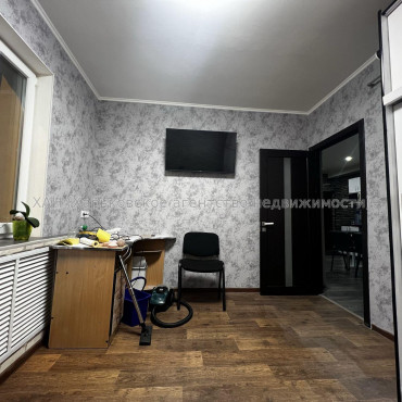 Продам квартиру, Глобинская ул. , 2  ком., 48 м², евроремонт 