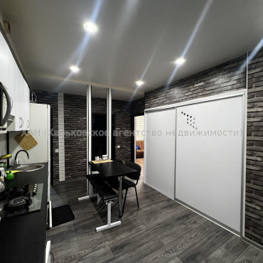 Продам квартиру, Глобинская ул. , 2  ком., 48 м², евроремонт 