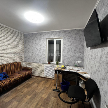 Продам квартиру, Глобинская ул. , 2  ком., 48 м², евроремонт 