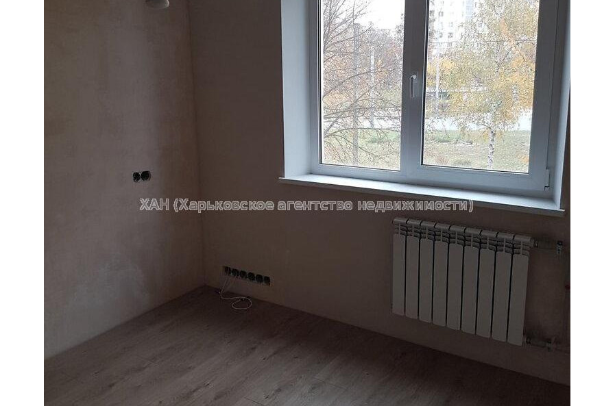 Продам квартиру, Ахсарова Энвера ул. , 2 кім., 44.80 м², капитальный ремонт 