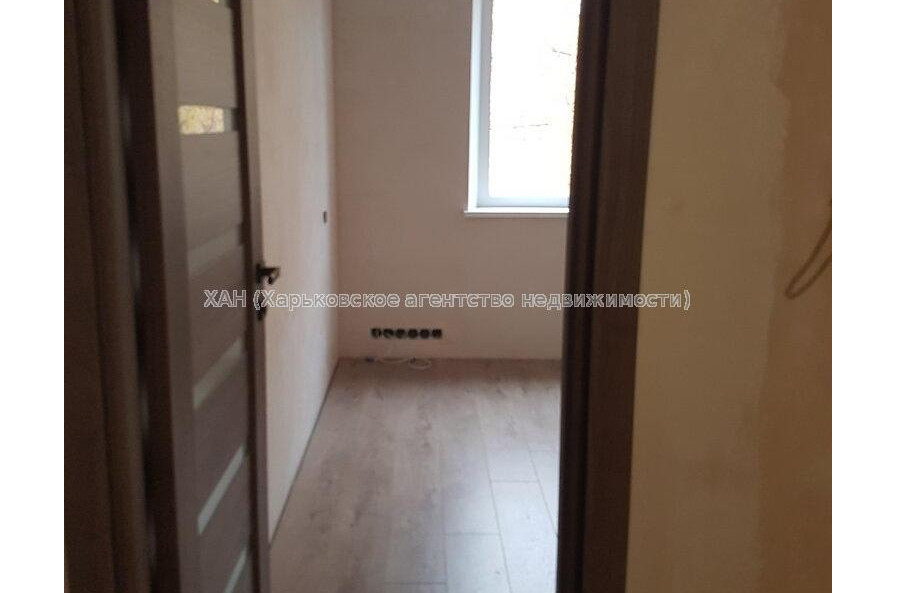 Продам квартиру, Ахсарова Энвера ул. , 2 кім., 44.80 м², капитальный ремонт 