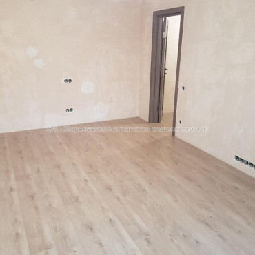 Продам квартиру, Ахсарова Энвера ул. , 2 кім., 44.80 м², капитальный ремонт 