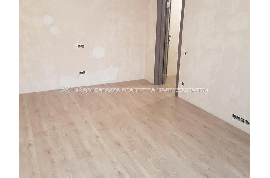 Продам квартиру, Ахсарова Энвера ул. , 2 кім., 44.80 м², капитальный ремонт 