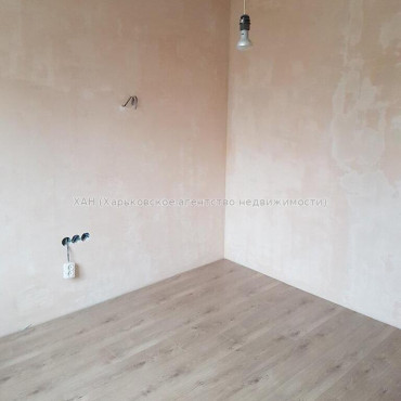 Продам квартиру, Ахсарова Энвера ул. , 2 кім., 44.80 м², капитальный ремонт 