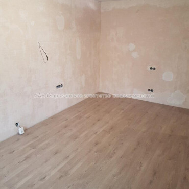 Продам квартиру, Ахсарова Энвера ул. , 2 кім., 44.80 м², капитальный ремонт 