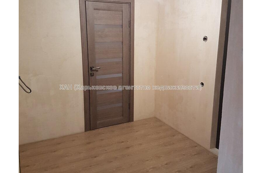 Продам квартиру, Ахсарова Энвера ул. , 2 кім., 44.80 м², капитальный ремонт 