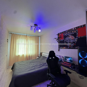 Продам квартиру, Тракторостроителей просп. , 2  ком., 44.70 м², косметический ремонт 