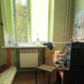 Продам квартиру, Мира ул. , 14 , 1  ком., 12 м², косметический ремонт