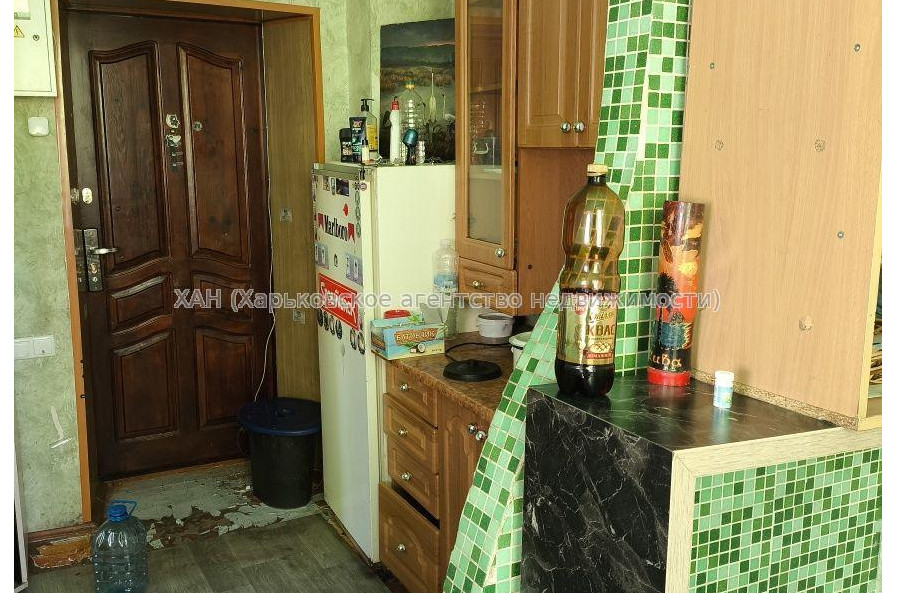 Продам квартиру, Мира ул. , 14 , 1 кім., 12 м², косметический ремонт 