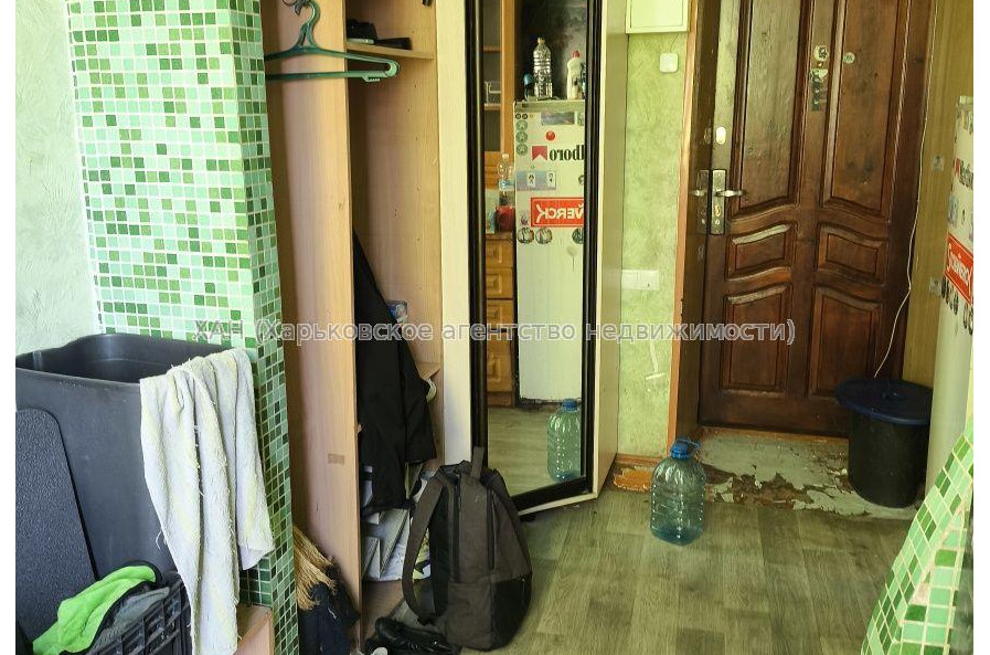 Продам квартиру, Мира ул. , 14 , 1 кім., 12 м², косметический ремонт 