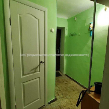 Продам квартиру, 23 Августа ул. , 13А , 1  ком., 30.10 м², капитальный ремонт 