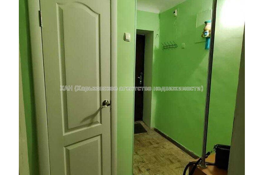 Продам квартиру, 23 Августа ул. , 13А , 1  ком., 30.10 м², капитальный ремонт 