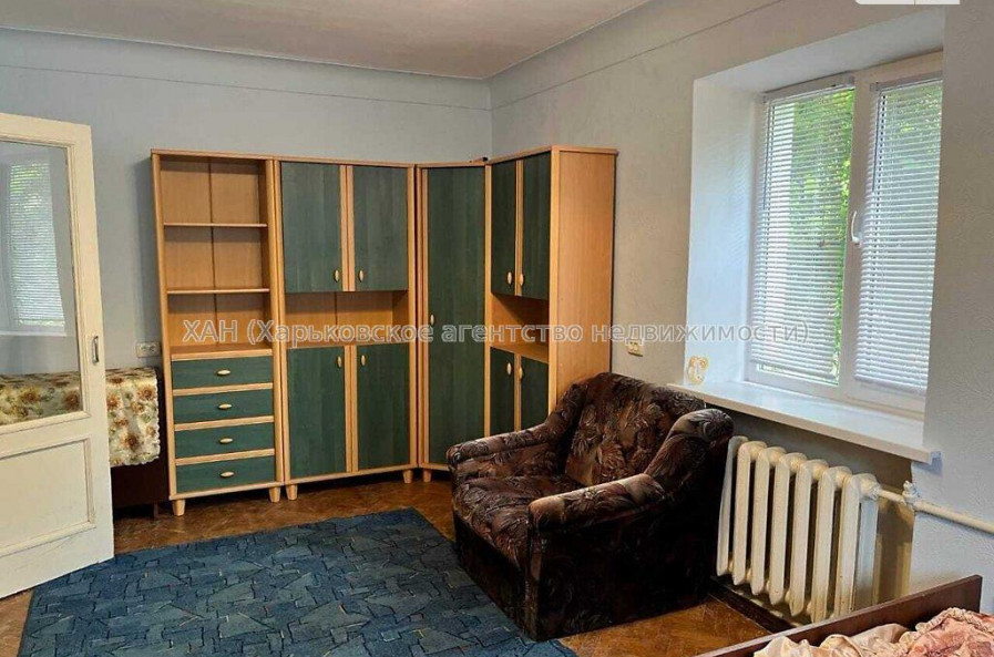 Продам квартиру, 23 Августа ул. , 13А , 1  ком., 30.10 м², капитальный ремонт 