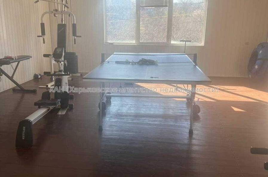 Продам дом, 240 м², 12 сот., советский ремонт 