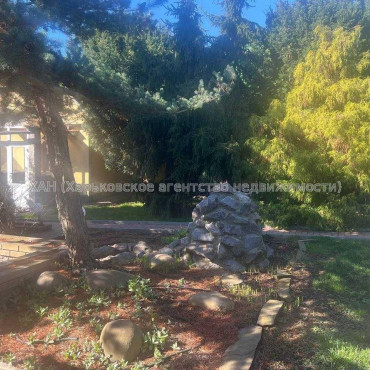 Продам будинок, 240 м², 12 соток, советский ремонт 