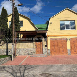 Продам будинок, 240 м², 12 соток, советский ремонт