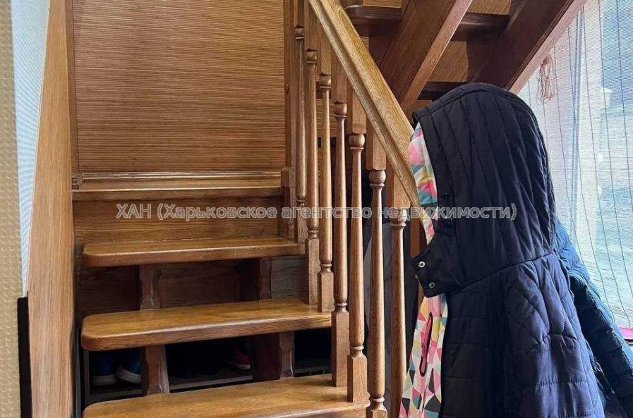 Продам будинок, 240 м², 12 соток, советский ремонт 