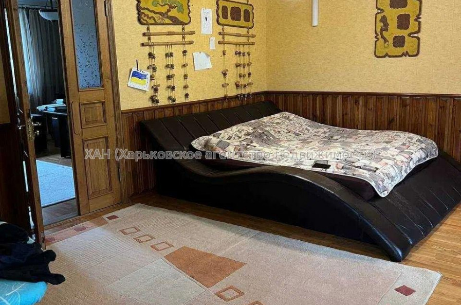 Продам будинок, 240 м², 12 соток, советский ремонт 