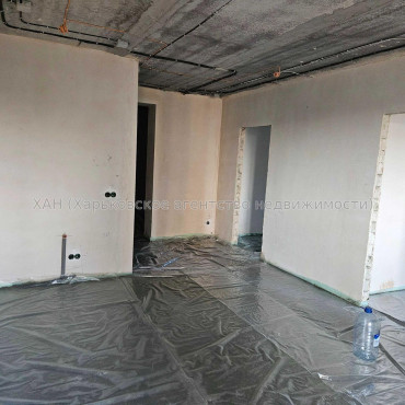 Продам квартиру, Героев Харькова просп. , 2  ком., 85 м², без отделочных работ 