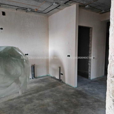 Продам квартиру, Героев Харькова просп. , 2  ком., 85 м², без отделочных работ 