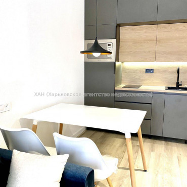 Продам квартиру, Чигирина ул. , 1 кім., 23 м², евроремонт 