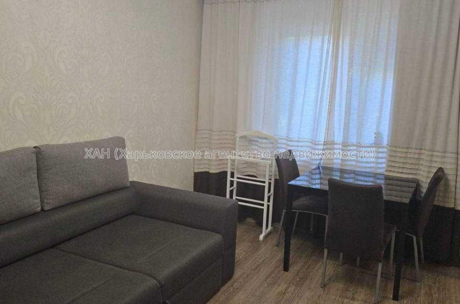 Сдам квартиру, Гвардейцев Широнинцев ул. , 2  ком., 60 м², капитальный ремонт 