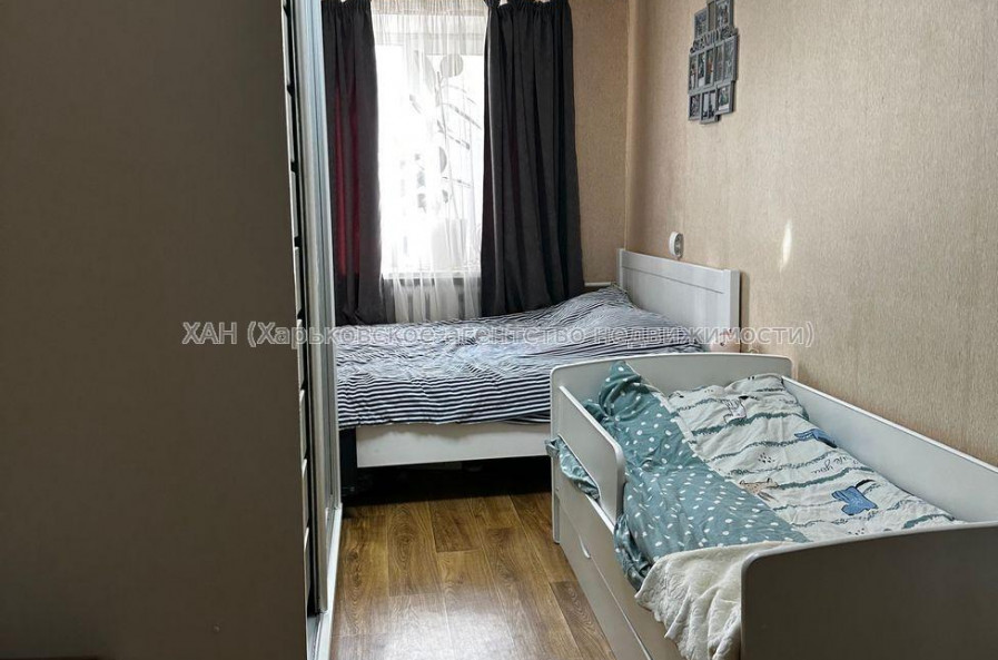 Продам квартиру, Курчатова просп. , 3 кім., 56.30 м², капитальный ремонт 