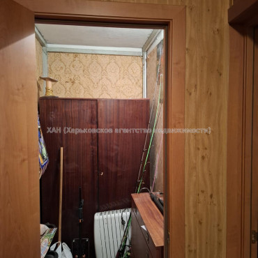 Продам квартиру, Бучмы ул. , 2 кім., 48 м², косметический ремонт 
