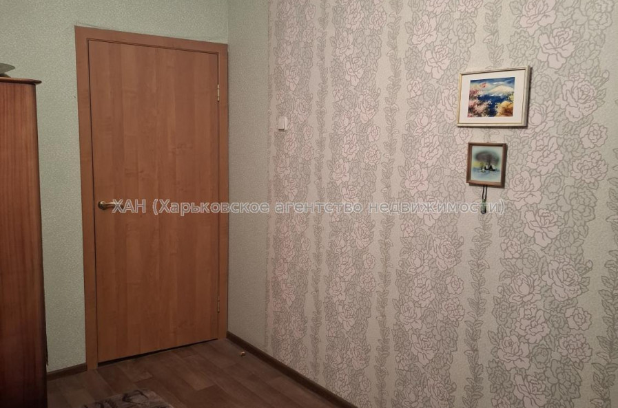 Продам квартиру, Бучмы ул. , 2 кім., 48 м², косметический ремонт 