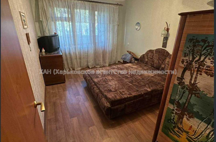 Продам квартиру, Бучмы ул. , 2 кім., 48 м², косметический ремонт 