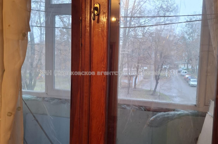 Продам квартиру, Бучмы ул. , 2 кім., 48 м², косметический ремонт 