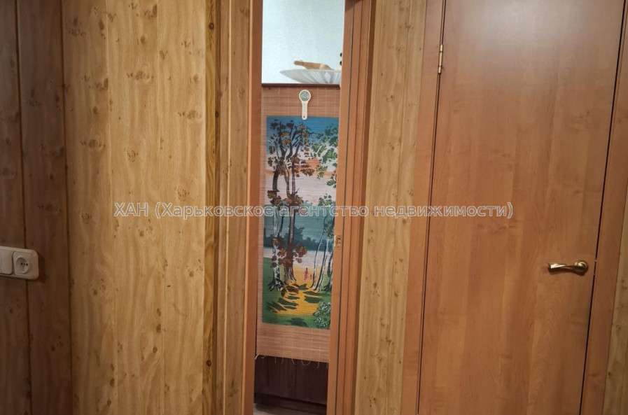 Продам квартиру, Бучмы ул. , 2 кім., 48 м², косметический ремонт 