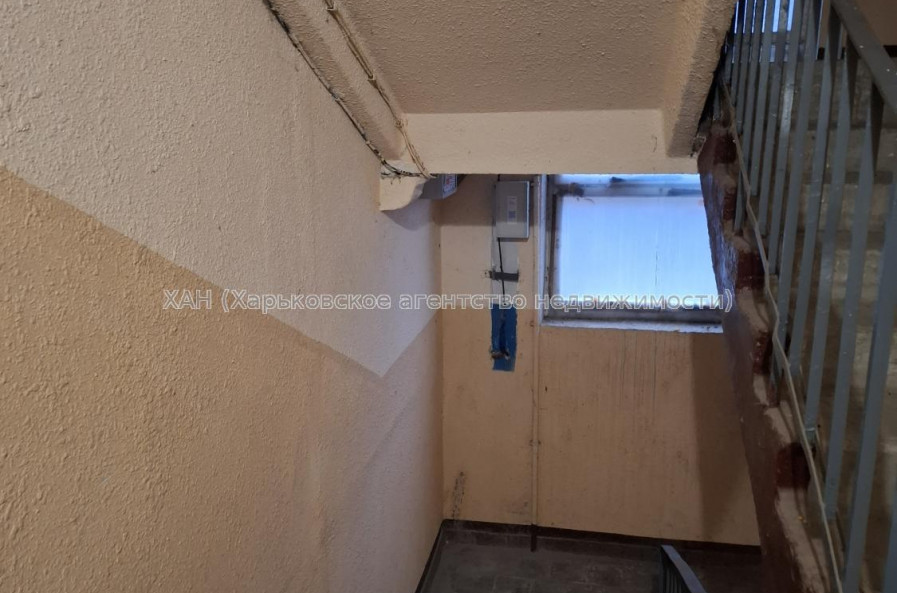 Продам квартиру, Бучмы ул. , 2 кім., 48 м², косметический ремонт 