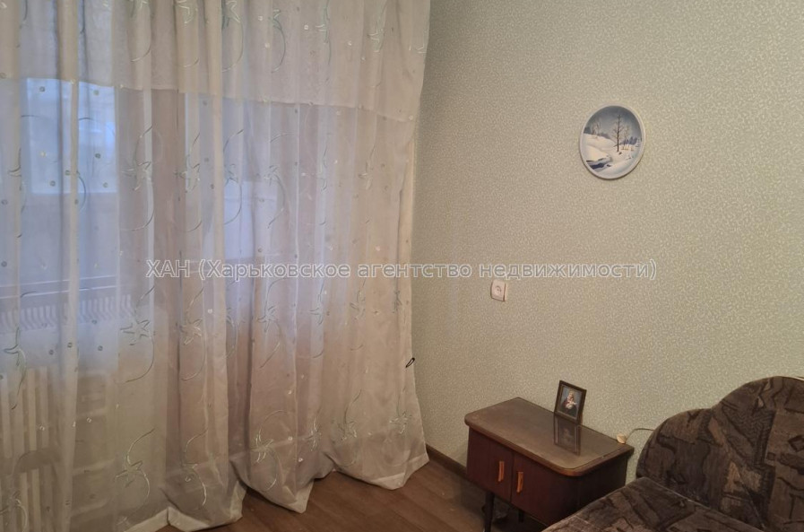 Продам квартиру, Бучмы ул. , 2 кім., 48 м², косметический ремонт 