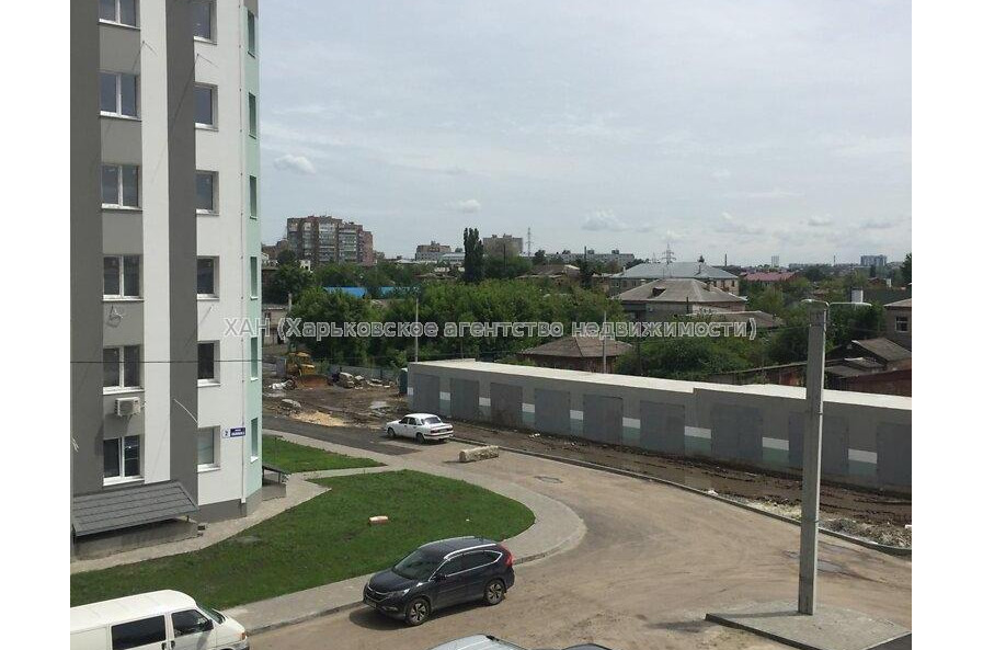 Продам квартиру, Лисаветинская ул. , 2 кім., 53.70 м², без внутренних работ 