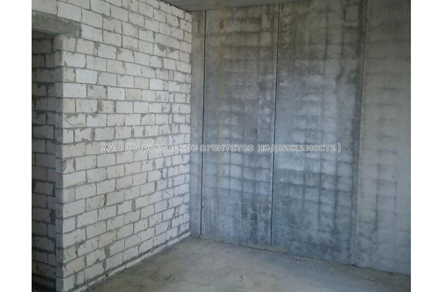 Продам квартиру, Лисаветинская ул. , 2 кім., 53.70 м², без внутренних работ 