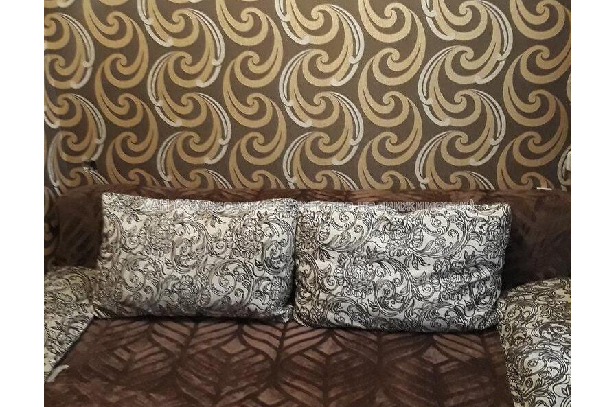 Продам квартиру, Зерновой пер. , 2 кім., 29 м², косметический ремонт 