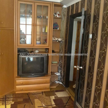 Продам квартиру, Зерновой пер. , 2 кім., 29 м², косметический ремонт 