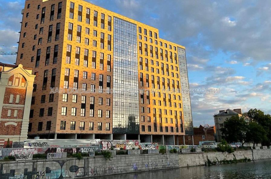 Продам квартиру, Чигирина ул. , 1  ком., 22.68 м², без внутренних работ 