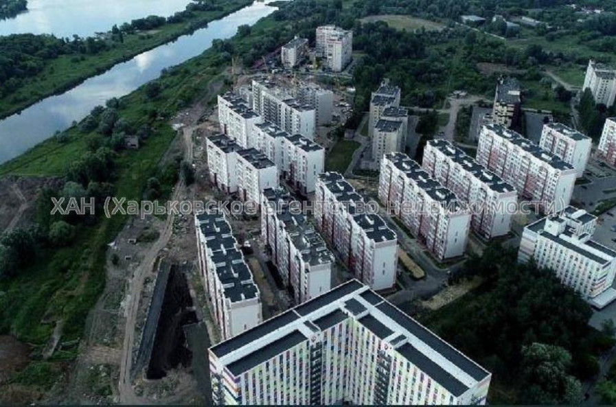 Продам квартиру, Шевченковский пер. , 1  ком., 41 м², без внутренних работ 