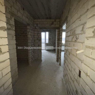 Продам квартиру, Шевченковский пер. , 1  ком., 41 м², без внутренних работ 