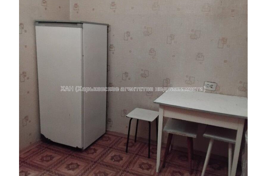 Продам квартиру, Богомольца ул. , 2  ком., 51.30 м², косметический ремонт 