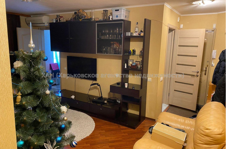 Продам квартиру, Непокоренных ул. , 3  ком., 64 м², евроремонт 