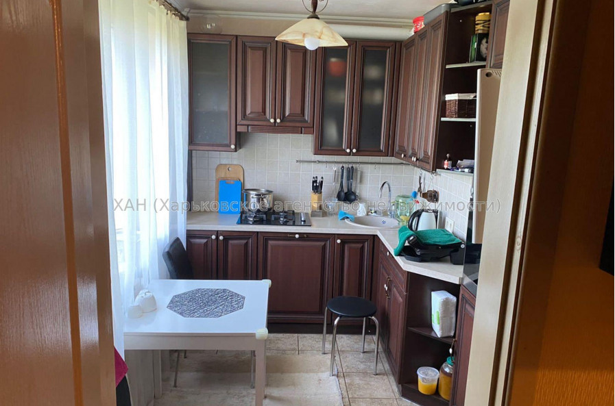 Продам квартиру, Непокоренных ул. , 3  ком., 64 м², евроремонт 