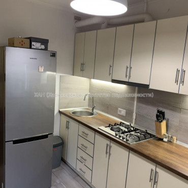 Продам квартиру, Гвардейцев Широнинцев ул. , 3  ком., 74 м², евроремонт 