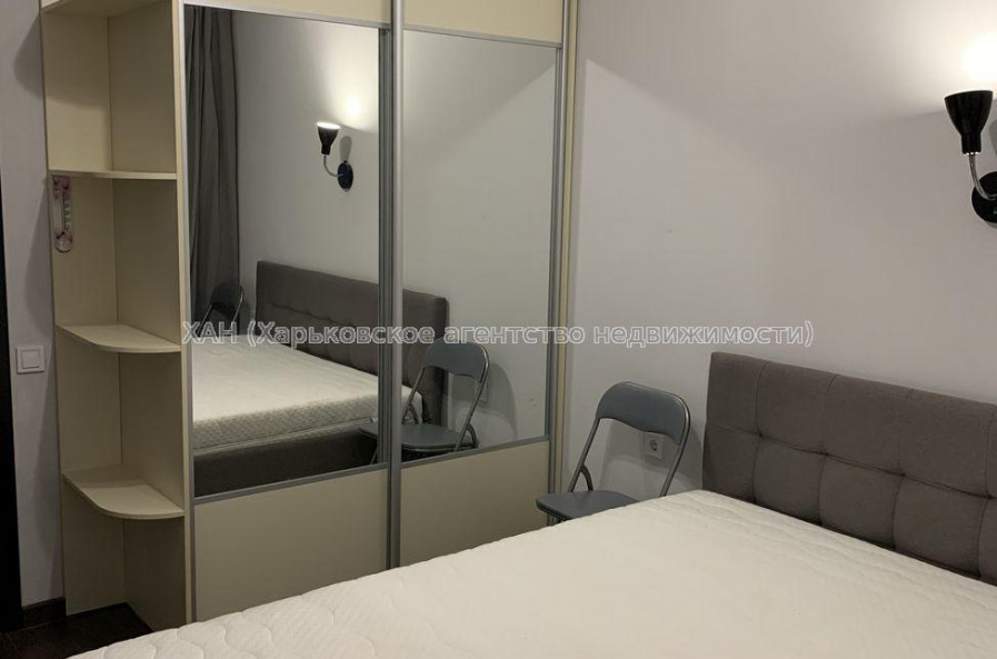 Продам квартиру, Гвардейцев Широнинцев ул. , 3  ком., 74 м², евроремонт 